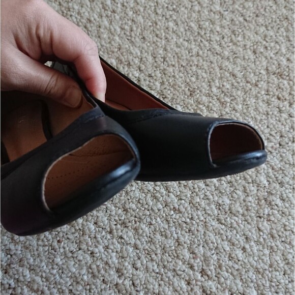 Clarks Artisan open toe wedges in black size 7.5 - Picture 4 of 10